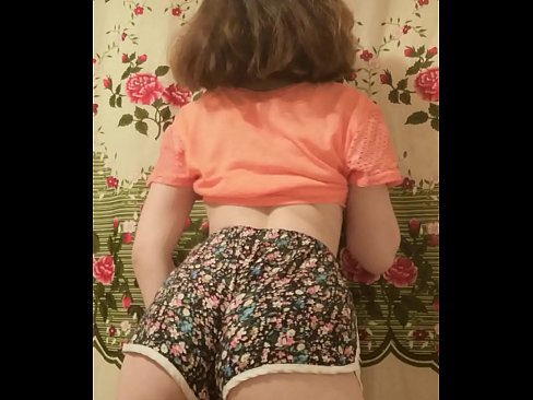 ❤️ Сексуальна молода красуня знімає шорти на камеру ☑ Жорстке порно на uk.gaypornforyou.ru ️❤